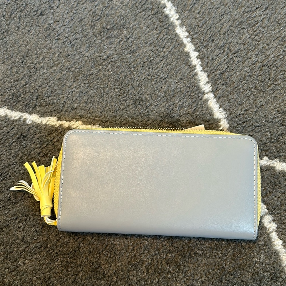 NWT Maurices Wallet